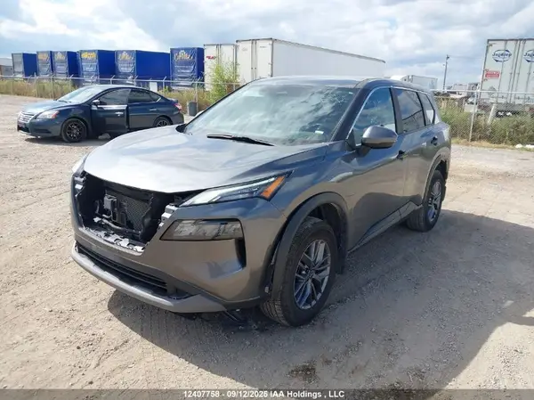 5N1AT3AB4PC842986 2023 NISSAN ROGUE - Image 2