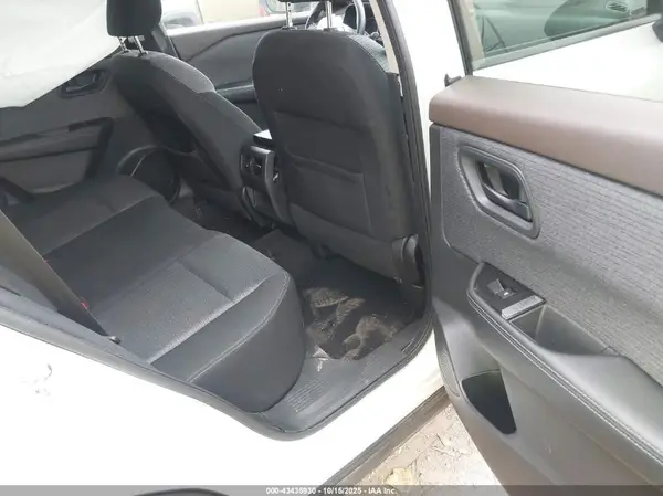 5N1AT3AB5MC698697 2021 NISSAN ROGUE - Image 8