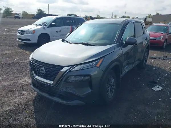 5N1AT3AB5NC684008 2022 NISSAN ROGUE - Image 2