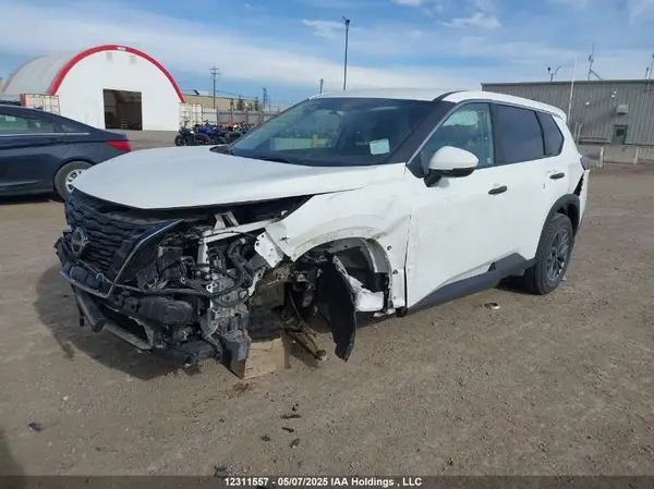 5N1AT3AB5PC803503 2023 NISSAN ROGUE - Image 2