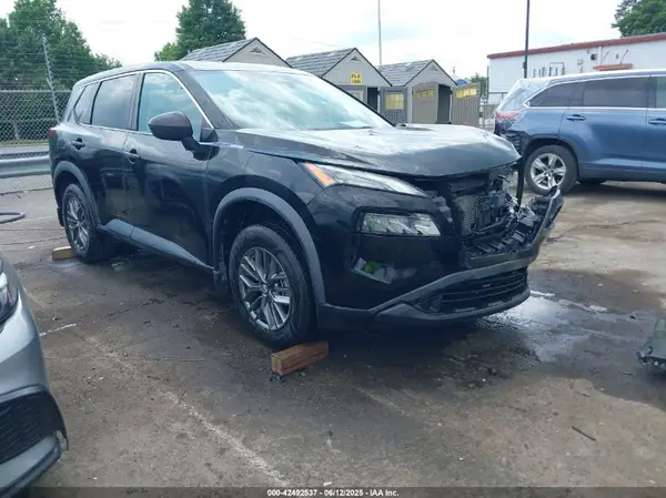 5N1AT3AB6MC813632 2021 NISSAN ROGUE - Image 1
