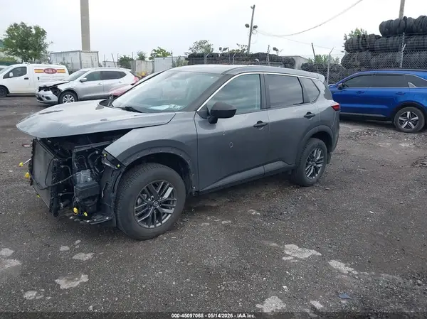 5N1AT3AB6MC833525 2021 NISSAN ROGUE - Image 2