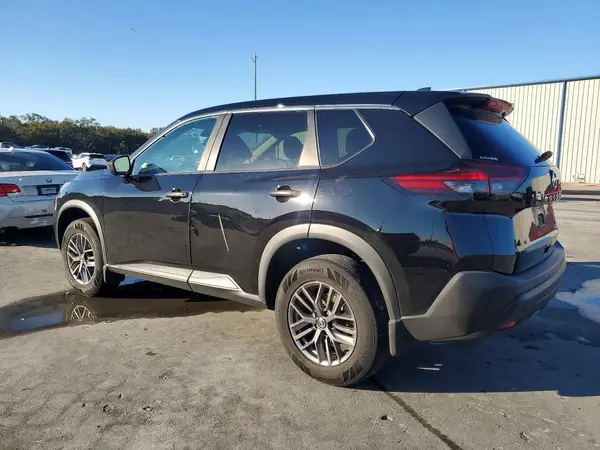 5N1AT3AB7MC837020 2021 NISSAN ROGUE - Image 2