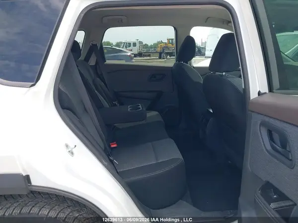 5N1AT3AB7NC676931 2022 NISSAN ROGUE - Image 8