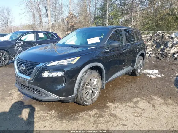 5N1AT3AB8MC773747 2021 NISSAN ROGUE - Image 2