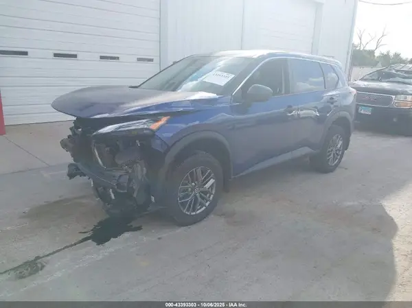5N1AT3AB8MC788183 2021 NISSAN ROGUE - Image 2