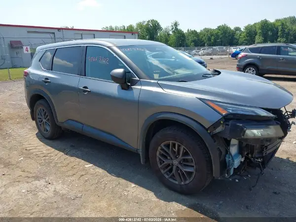 5N1AT3AB8MC829718 2021 NISSAN ROGUE - Image 1