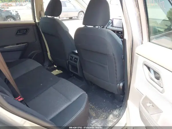 5N1AT3AB8MC829718 2021 NISSAN ROGUE - Image 8