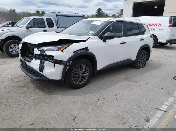 5N1AT3AB8MC830593 2021 NISSAN ROGUE - Image 2