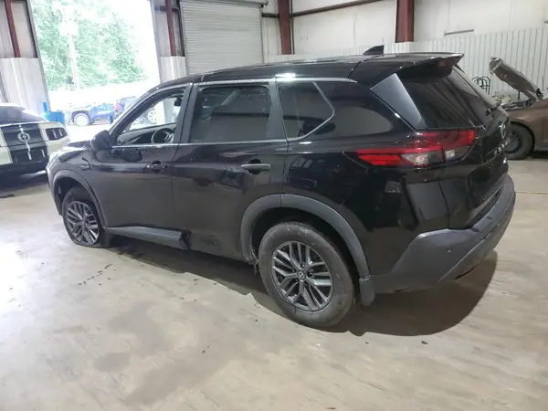 5N1AT3AB8MC837656 2021 NISSAN ROGUE - Image 2