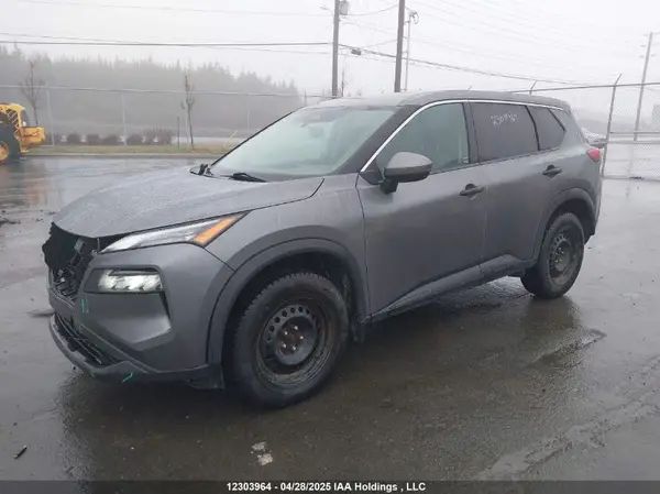 5N1AT3AB9MC704937 2021 NISSAN ROGUE - Image 2