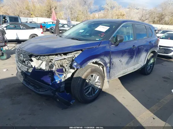 5N1AT3AB9MC750509 2021 NISSAN ROGUE - Image 2