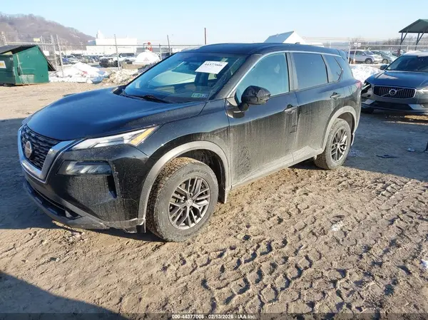 5N1AT3AB9MC810417 2021 NISSAN ROGUE - Image 2