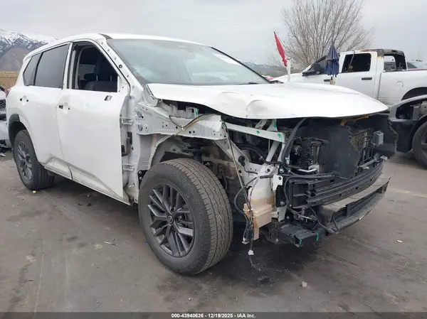 5N1AT3AB9MC824172 2021 NISSAN ROGUE - Image 1