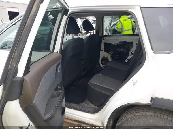 5N1AT3AB9MC824172 2021 NISSAN ROGUE - Image 8