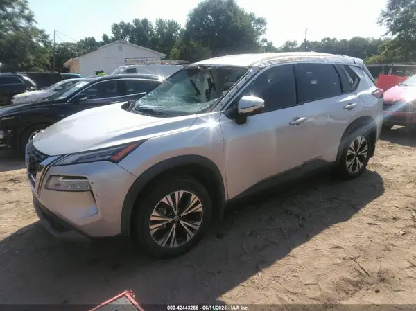 5N1AT3BA0MC709062 2021 NISSAN ROGUE - Image 2
