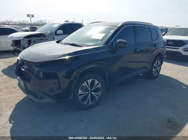 5N1AT3BA0MC741106 2021 NISSAN ROGUE - Image 2