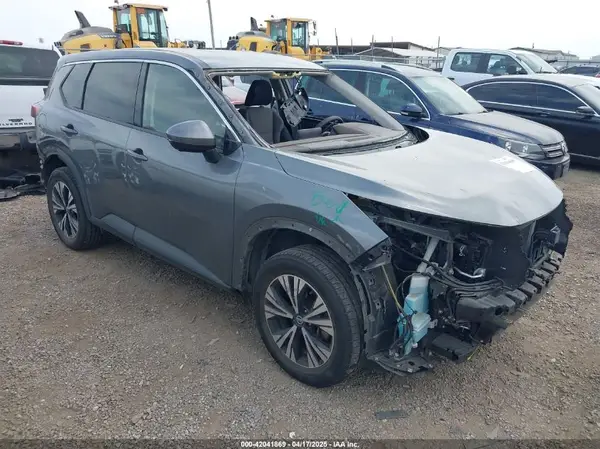 5N1AT3BA1MC675990 2021 NISSAN ROGUE - Image 1