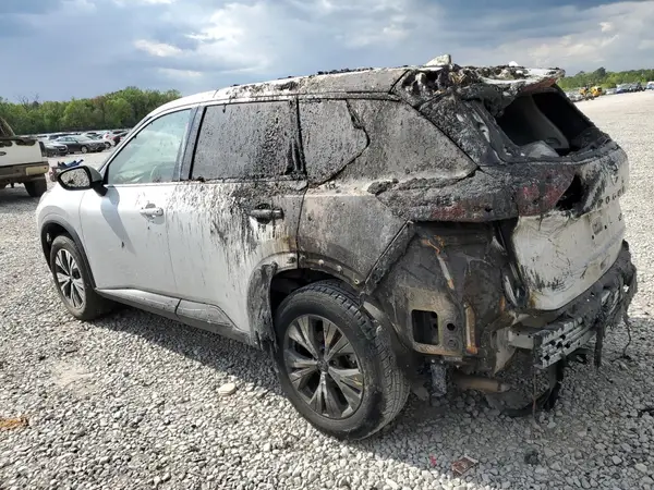 5N1AT3BA1MC727098 2021 NISSAN ROGUE - Image 2