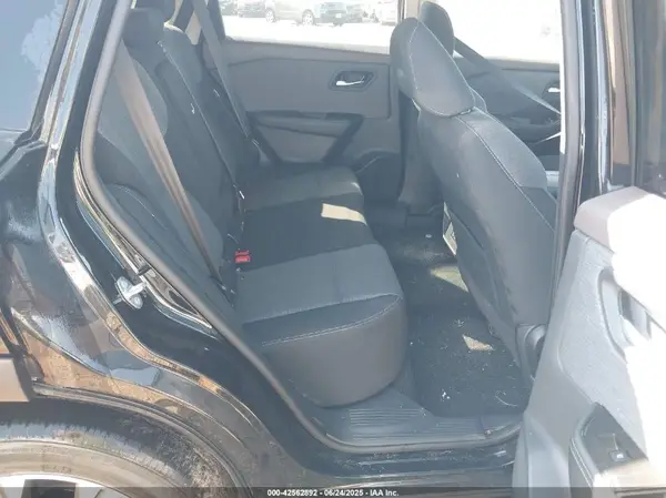 5N1AT3BA1MC767245 2021 NISSAN ROGUE - Image 8