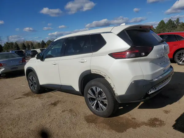 5N1AT3BA2MC677764 2021 NISSAN ROGUE - Image 2