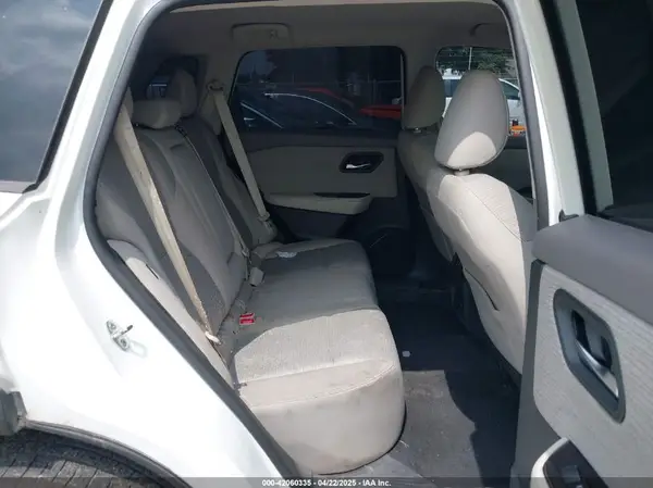 5N1AT3BA2MC677912 2021 NISSAN ROGUE - Image 8