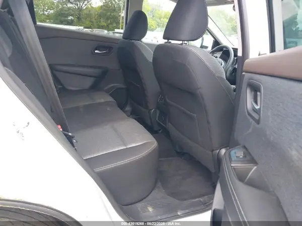 5N1AT3BA2MC683354 2021 NISSAN ROGUE - Image 8