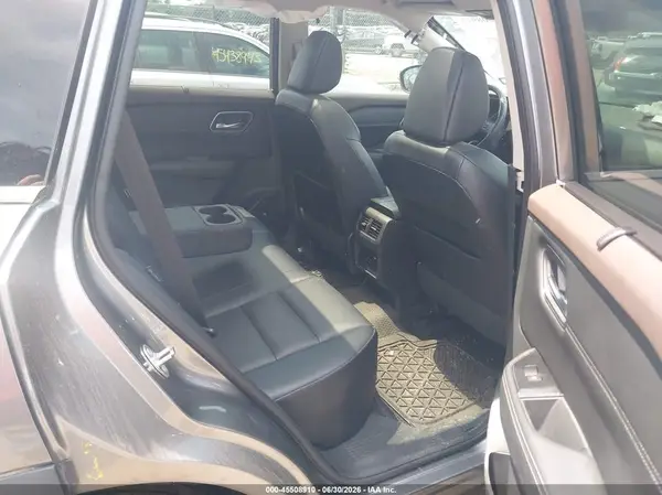 5N1AT3BA2MC700587 2021 NISSAN ROGUE - Image 8