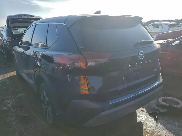 5N1AT3BA2MC754004 2021 NISSAN ROGUE - Image 2