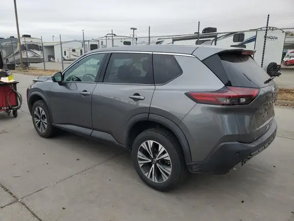 5N1AT3BA2MC767979 2021 NISSAN ROGUE - Image 2