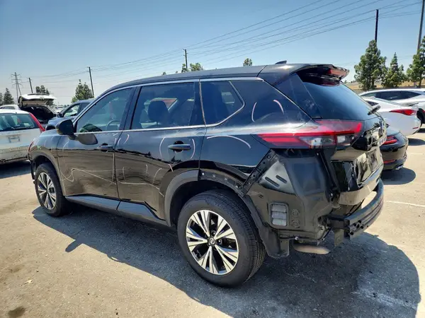 5N1AT3BA2MC779565 2021 NISSAN ROGUE - Image 2