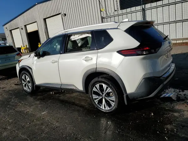 5N1AT3BA2MC784409 2021 NISSAN ROGUE - Image 2