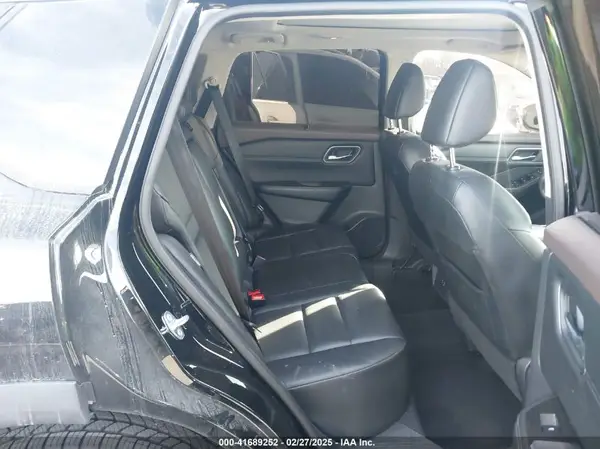 5N1AT3BA3MC780529 2021 NISSAN ROGUE - Image 8