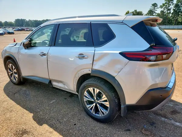 5N1AT3BA4MC688961 2021 NISSAN ROGUE - Image 2