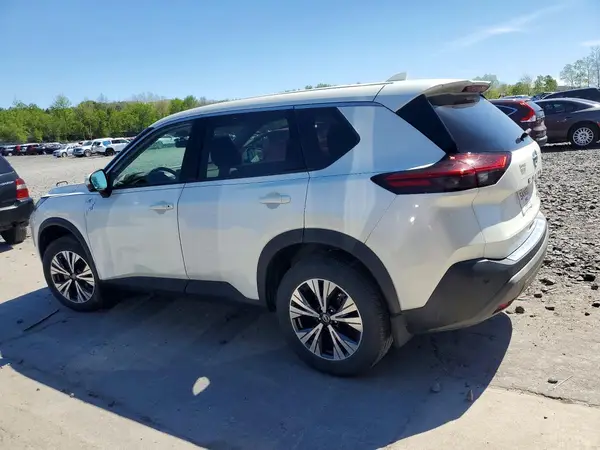 5N1AT3BA4MC738905 2021 NISSAN ROGUE - Image 2