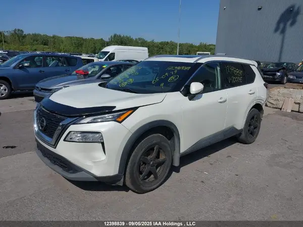 5N1AT3BA5MC700146 2021 NISSAN ROGUE - Image 2