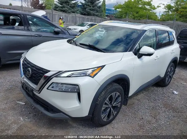 5N1AT3BA5MC715133 2021 NISSAN ROGUE - Image 2