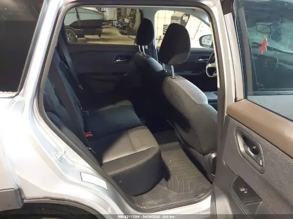 5N1AT3BA5MC733308 2021 NISSAN ROGUE - Image 8