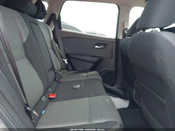 5N1AT3BA5MC756166 2021 NISSAN ROGUE - Image 8