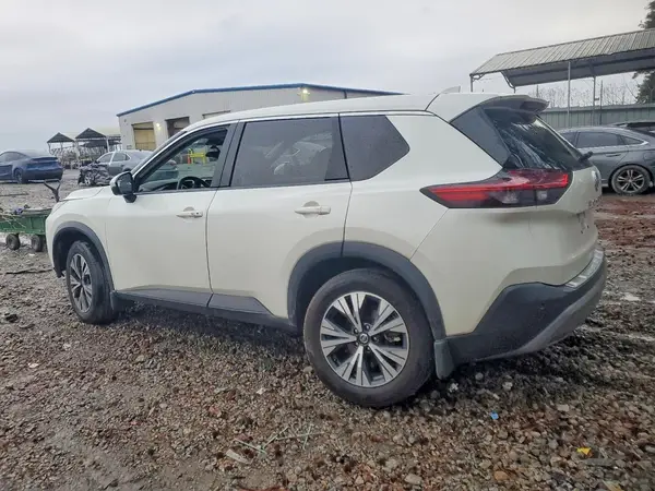 5N1AT3BA6MC679632 2021 NISSAN ROGUE - Image 2