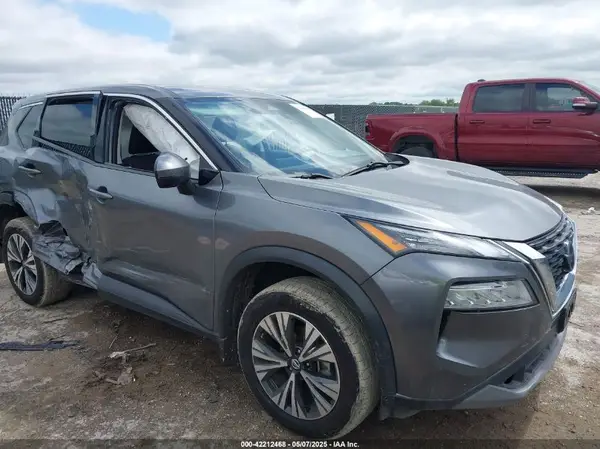 5N1AT3BA6MC744768 2021 NISSAN ROGUE - Image 1