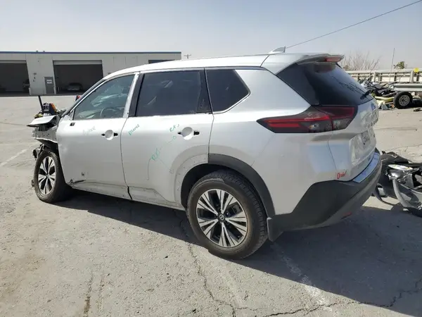 5N1AT3BA6MC821848 2021 NISSAN ROGUE - Image 2
