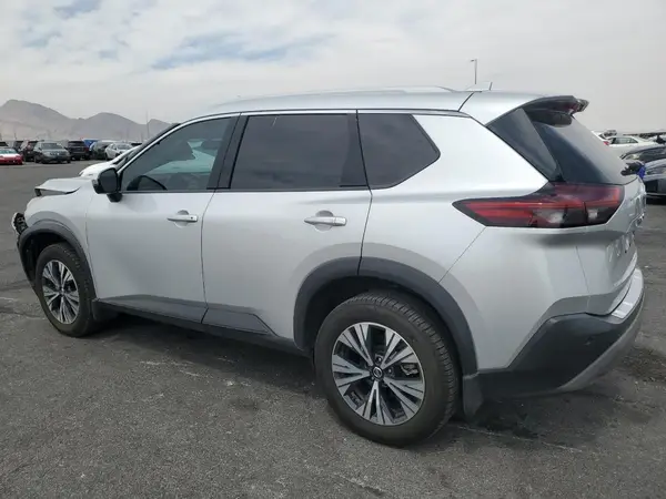 5N1AT3BA7MC708152 2021 NISSAN ROGUE - Image 2