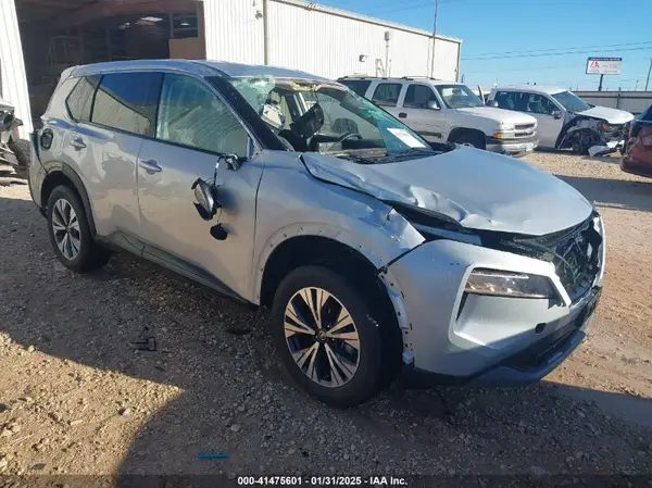 5N1AT3BA7MC720155 2021 NISSAN ROGUE - Image 1