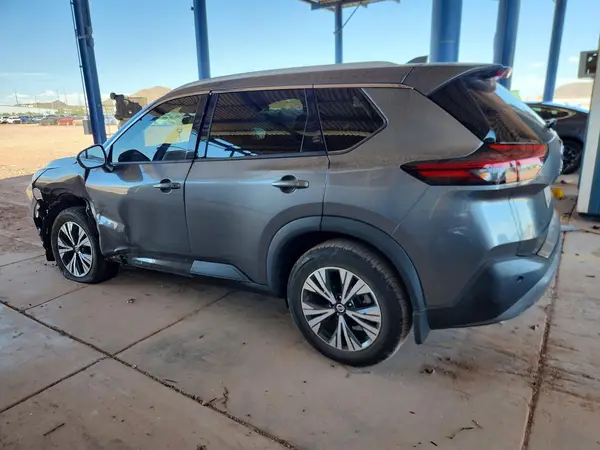 5N1AT3BA7MC720592 2021 NISSAN ROGUE - Image 2