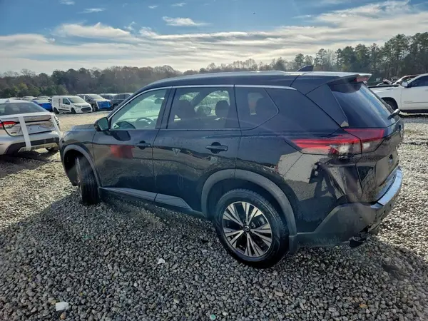 5N1AT3BA7MC720883 2021 NISSAN ROGUE - Image 2