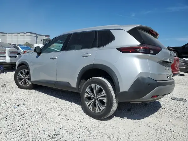 5N1AT3BA7MC792070 2021 NISSAN ROGUE - Image 2