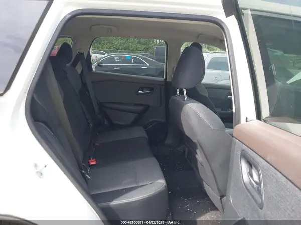 5N1AT3BA7MC848167 2021 NISSAN ROGUE - Image 8