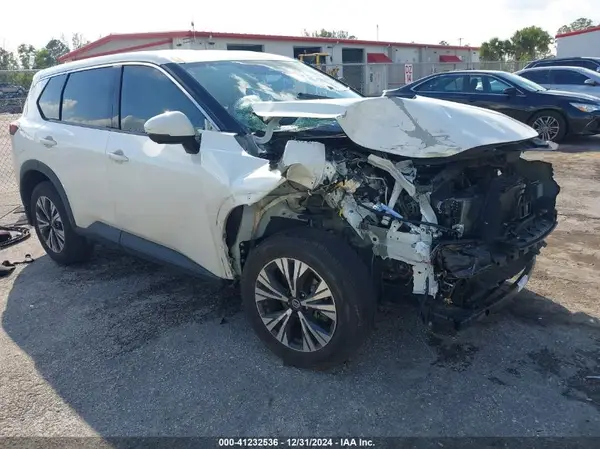 5N1AT3BA8MC677865 2021 NISSAN ROGUE - Image 1