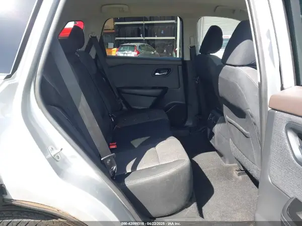 5N1AT3BA9MC765324 2021 NISSAN ROGUE - Image 8